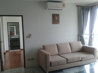 Sathorn House (2beds) 25000 THB (bts Surasak)