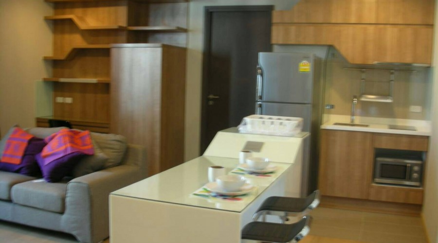 Pyne by sansiri พายน์ บาย แสนสิริ คอนโดเช่า 1bedroom 32000 THB fullyfurnished 1 min to bts Ratchatewi