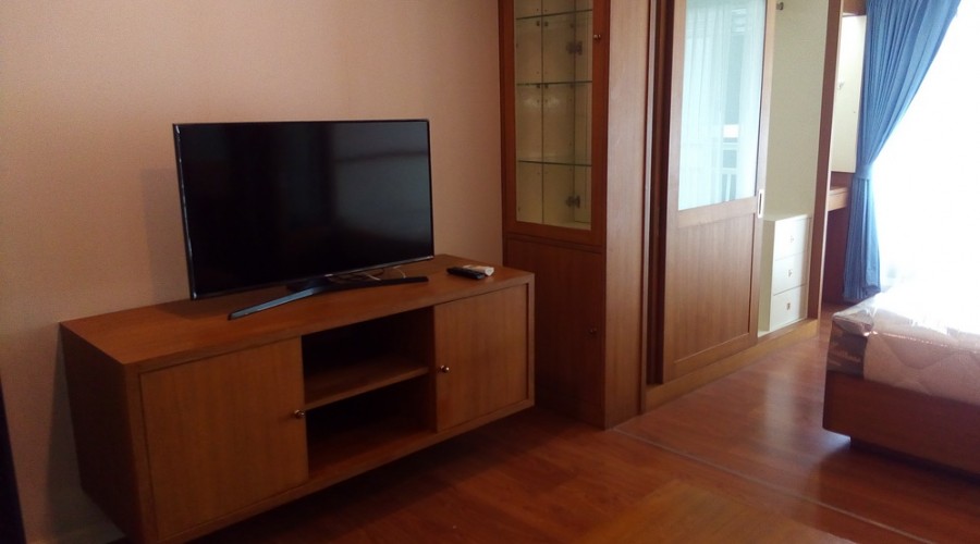 ขายถูกกว่าตลาด แกรนด์ พาร์ควิว อโศก 33.6ตร.ม. 1นอน กั้นห้อง 3,400,000 บาท โอนคนละครึ่ง สนใจซื้อ tel.089-660-1552