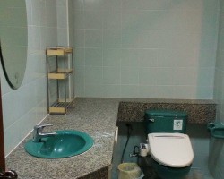 ให้เช่า คอนโด อโศก เพลส @ ถนนสุขุมวิท21 (อโศก) 82ตรม 2นอน 2น้ำ เฟอร์ครบ Asoke Place Condo for rent ติดต่อ พิม Broker