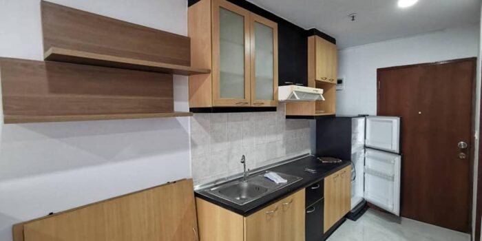 ให้เช่า สุขุมวิท สวีท พื้นที่ 41ตรม แอร์ 2ตัว รีโนเวทห้องใหม่ 15000บ. BTSนานา สุขุมวิท13 codeเช่า-ST24S21K66