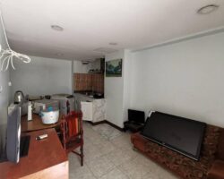 ให้เช่า คอนโด รื่นฤดี ซอยสุขุมวิท1 ขนาด 60ตรม. 14000บ. ใกล้โรงพยาบาลบำรุงราษฎร์