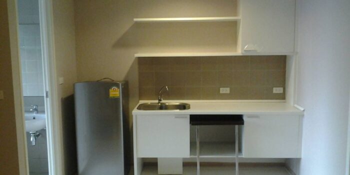 คอนโด ฟิวส์ โมเบียส รามคำแหง สเตชั่น ค่าเช่า 8,500 บาท !! 1นอน 30ตรม. วิวสระว่ายน้ำ Asset No. RR2347788E