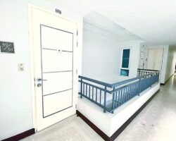 ขาย คอนโด Urgent ‼️ The Bangkok​ Sukhumvit​ 61 ราคา ​7.0​ ล้านบาท โอนคนละครึ่ง รหัสขาย596365by Ura-agent