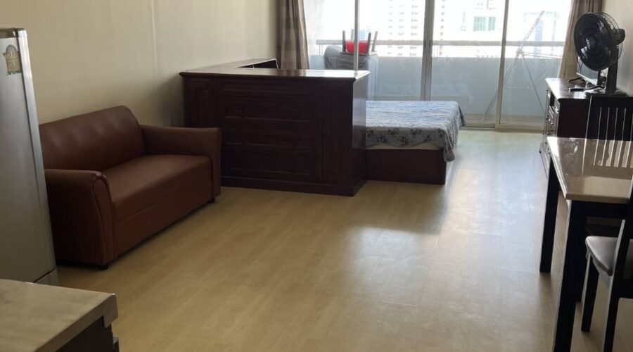 เดอะ แพลทตินัม The Platinum ชั้น21 ห้องว่าง เช่าเพียง 16000 บาท ID446U-12