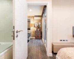 ให้เช่า The Crest Sukhumvit49 เดอะ เครสท์ สุขุมวิท49 1BED 23,000 Baht, แต่งสวยมาก พร้อมอ่างน้ำอาบ หรูหรา มีระดับ เฟอร์ครบ!! ราคาดีมาก ย่านทองหล่อ REF NO.3823U119