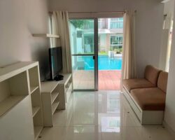 ขาย A Space sukhumvit77 คอนโด  ห้องใหญ่ 45ตรม. 1,650,000 บาท โอน50/50 ติดต่อ AGยูร่า QR211U314