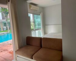 ขาย A Space sukhumvit77 คอนโด  ห้องใหญ่ 45ตรม. 1,650,000 บาท โอน50/50 ติดต่อ AGยูร่า QR211U314