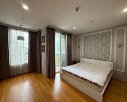 ให้เช่า Villa Ratchatewi ชั้น14 กั้นห้องมีประตู ราคา 20,000 บ. Tel. 0896601552 รหัส AG333U2