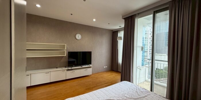 ให้เช่า Villa Ratchatewi ชั้น14 กั้นห้องมีประตู ราคา 20,000 บ. Tel. 0896601552 รหัส AG333U2